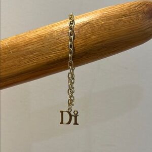 Diamond International Gold Charm Bracelet with Classic Link Design 8”
